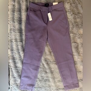 White House Black Market “The Slim Ankle Pant” in Shy Violet, Size 0 NWT